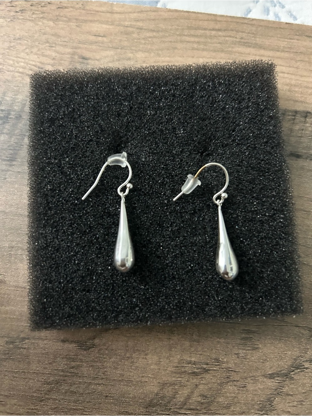 Silver Teardrop Dangle Earrings - Elegant Women’s Jewelry - Picture 2 of 2